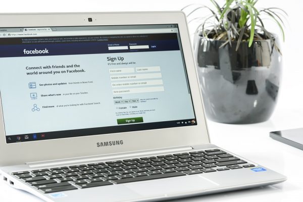 With Workplace, Use Facebook at Work